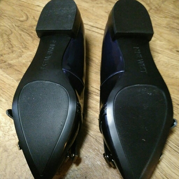 Sold new Nine West metallic tips 5.5 - Picture 2 of 3