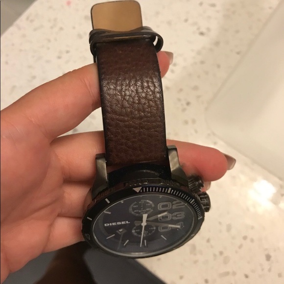 BRAND NEW Diesel Watch - Picture 4 of 4