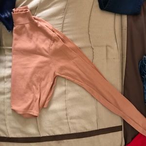 peach colored turtle know crop top