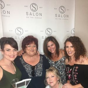 Meet your Posher, Karinia