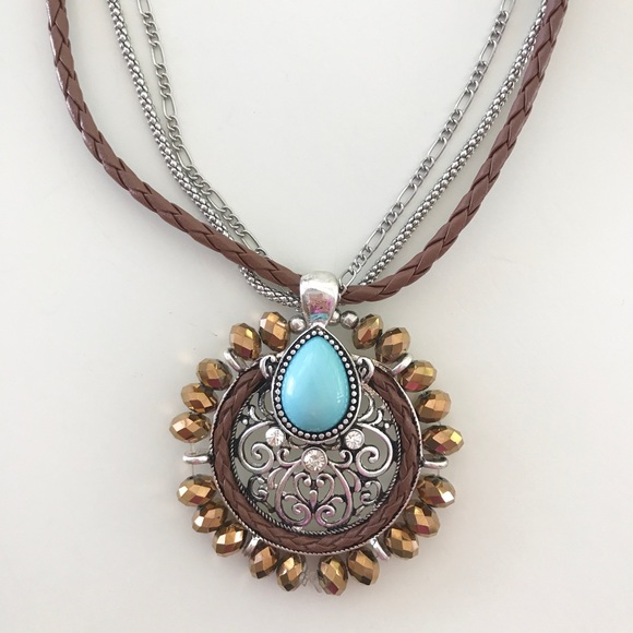 Turquoise Necklace and Bracelet Set - Picture 3 of 4