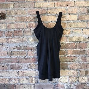 Lululemon workout top with built in bra