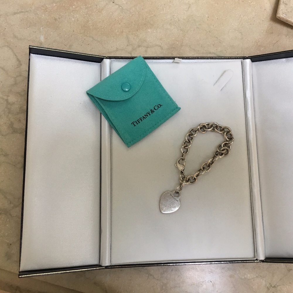 Authentic Tiffany & Co. Heart Tag Charm Bracelet - Picture 1 of 3