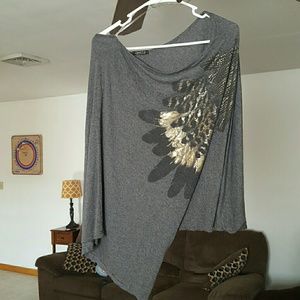 Janette one Sleeve top