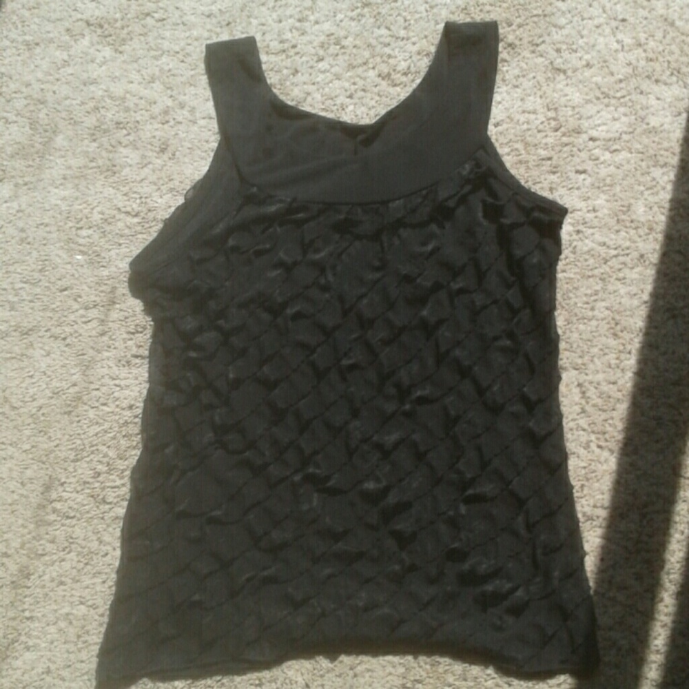 💜 Traded 💜Dress it up or down - Picture 1 of 3