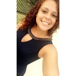 Meet your Posher, Ariel