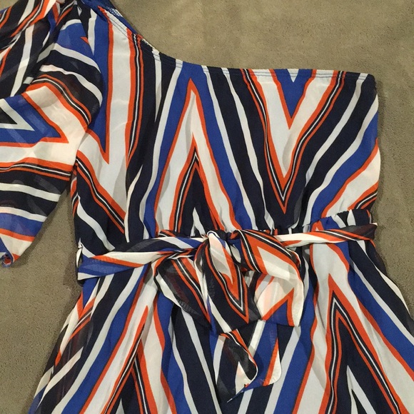 DRESS BUNDLE - Picture 2 of 8