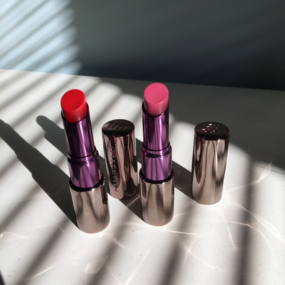 💋PRICE DROP Urban Decay Lipstick - Picture 2 of 3
