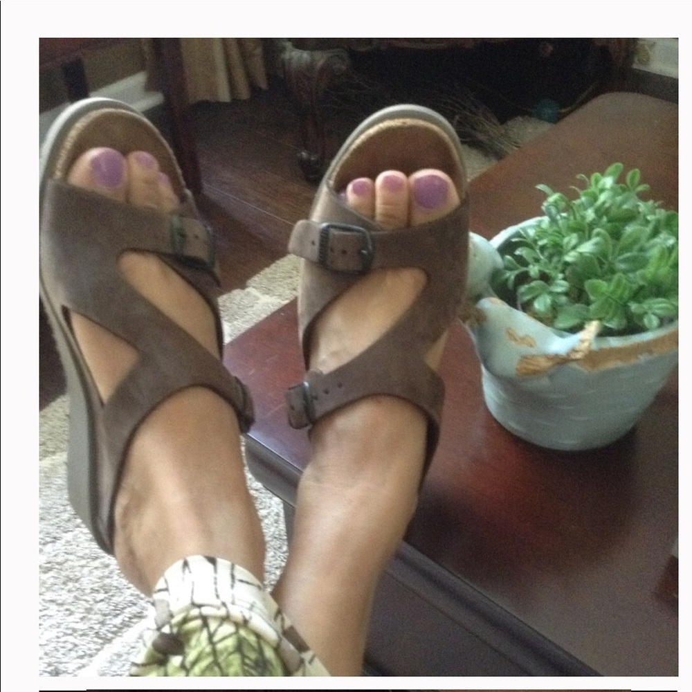 Mephisto leather sandals