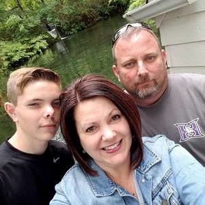 Meet your Posher, Eilleen