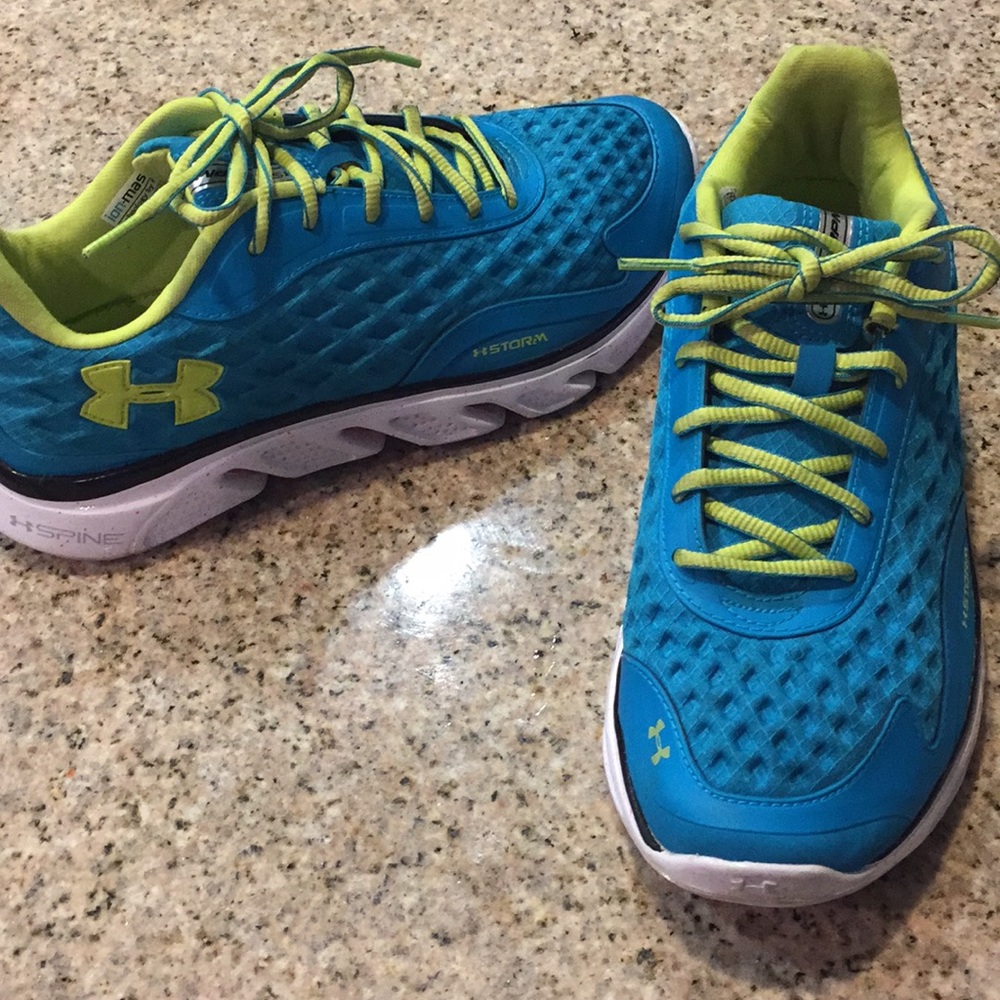 Under Armour storm sneakers