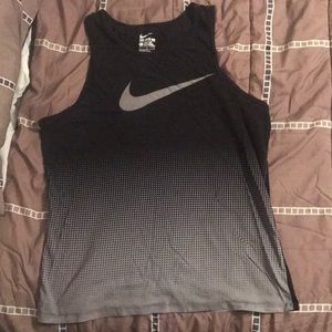 Nike tank