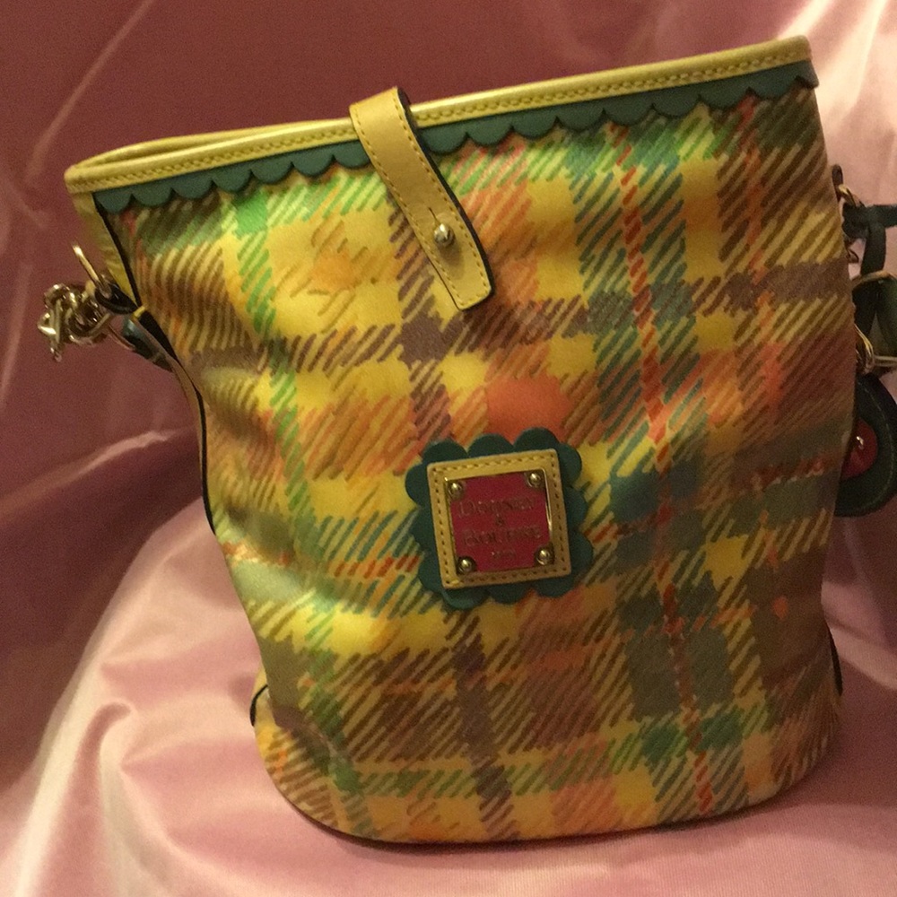 Vintage Dooney and Bourke Bag