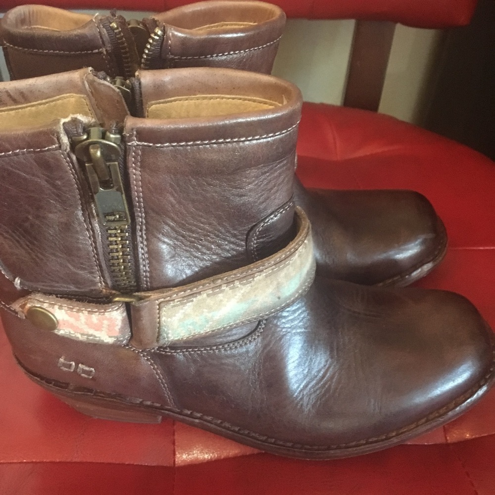 Authentic BED STU HAND CRAFTED BOOTIES 🏍