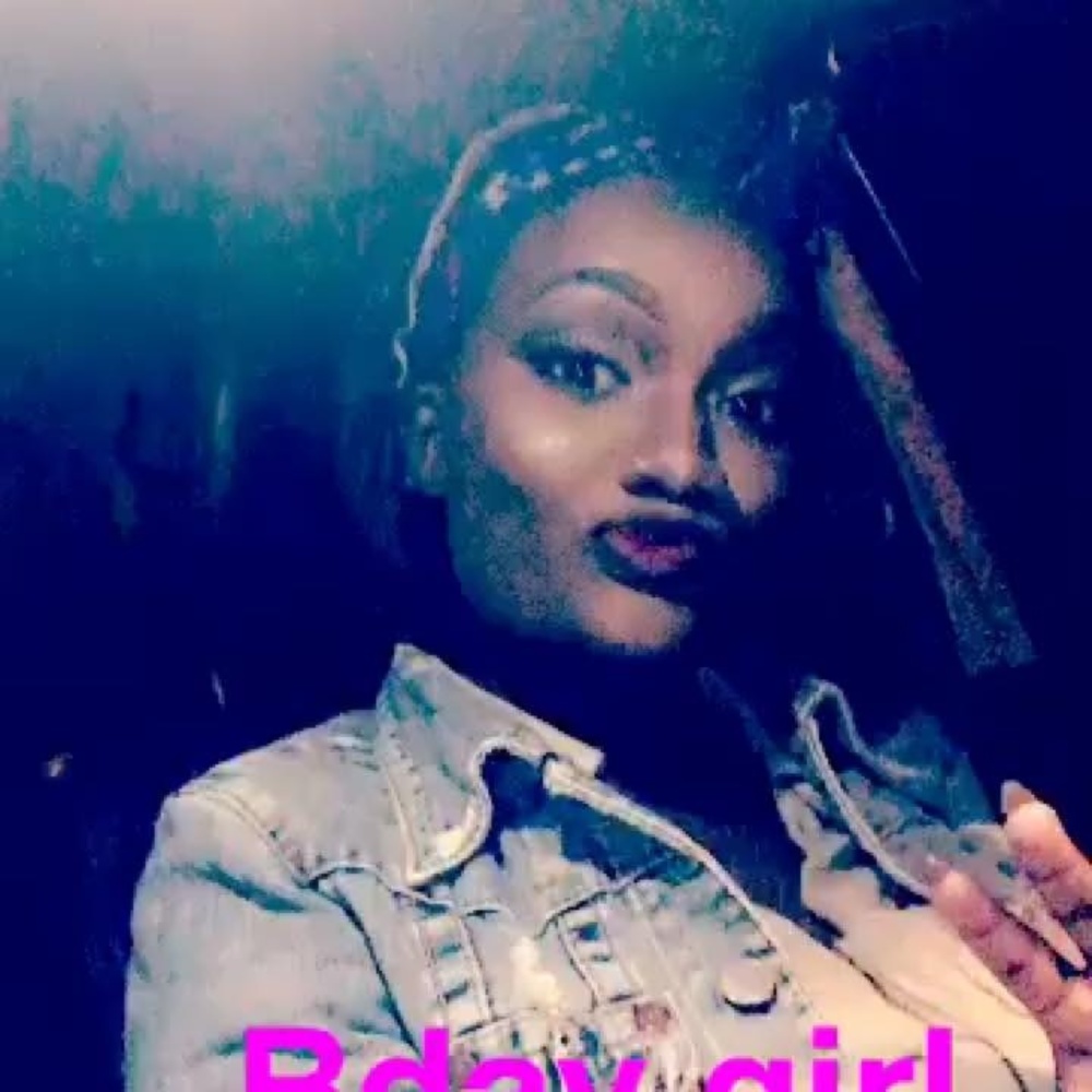 Meet your Posher, Crissy