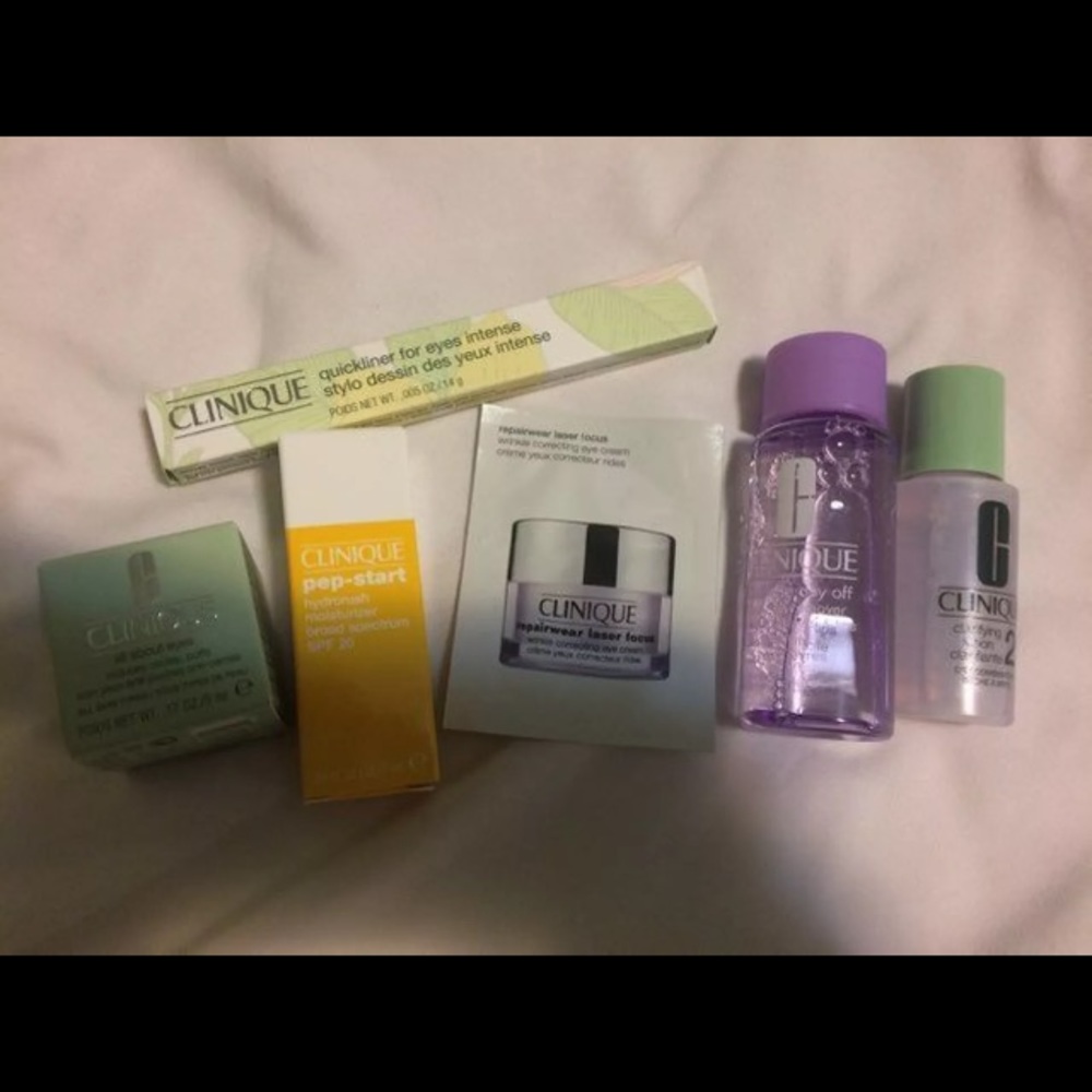 NEW CLINIQUE SET!