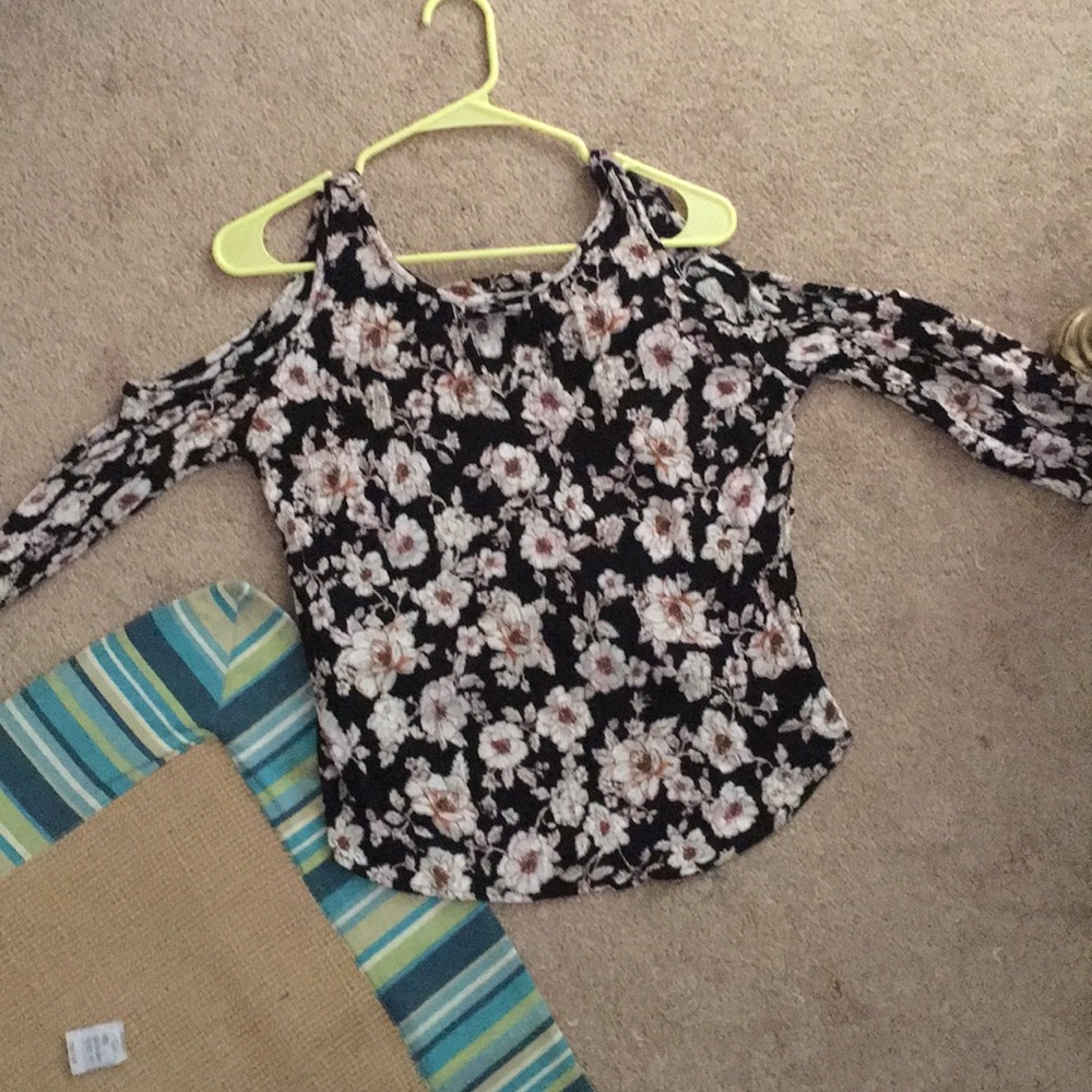 Floral blouse!