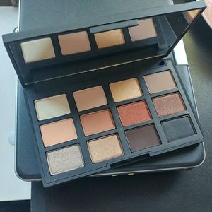 Nars Fully loaded palette