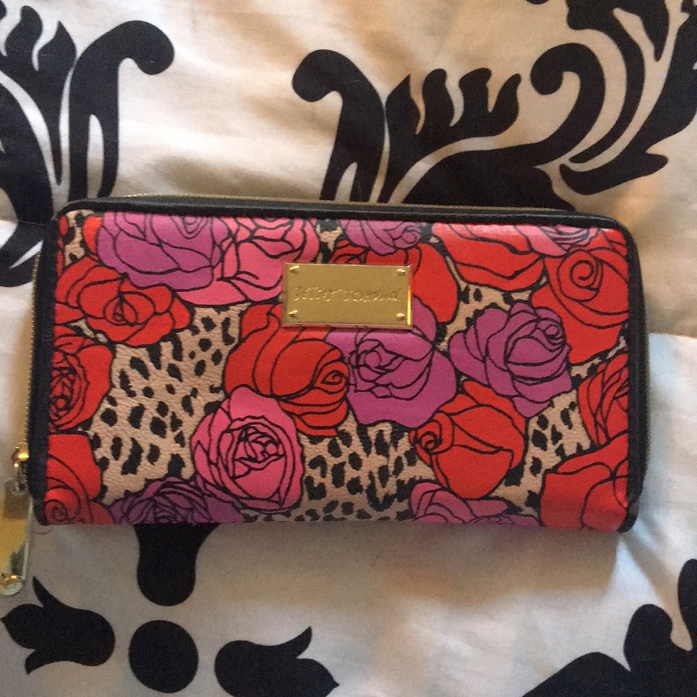 Betsey Johnson wallet