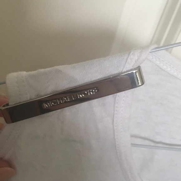 New with tags Michael Kors could shoulder tee - Picture 2 of 4