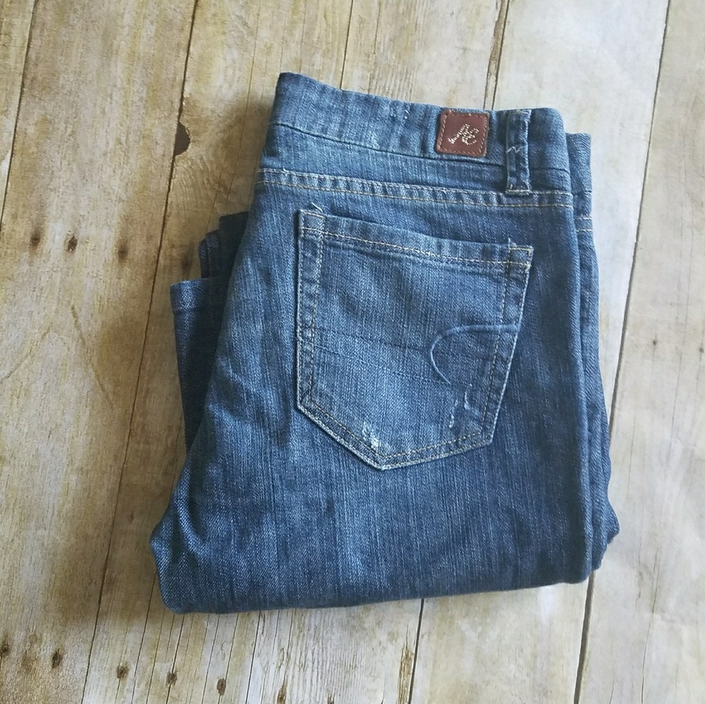 American Eagle Outfitters Flare Leg Jeans