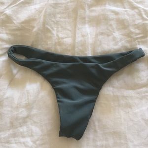 Mikoh XS Bottoms, Army