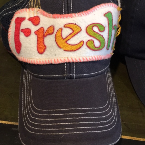 6 base ball caps sold separately - Picture 2 of 8