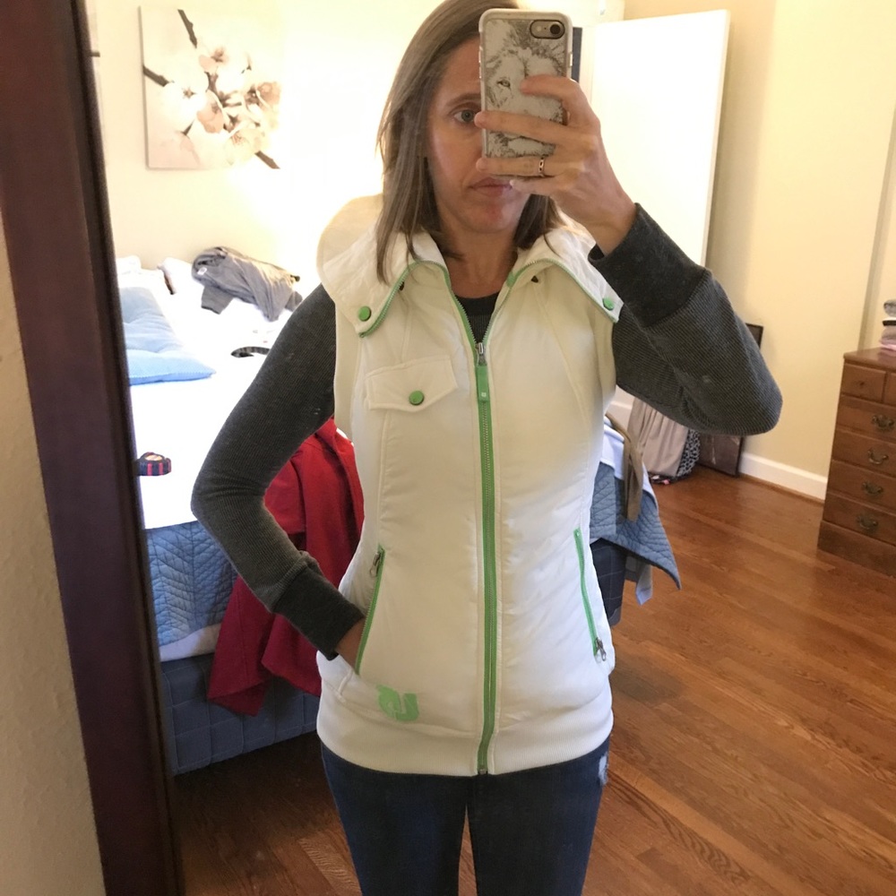 Burton vest