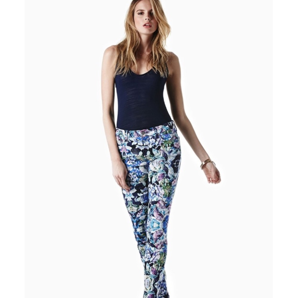Sz. 28 7 For All Mankind Floral Skinny Jeans