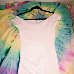 🌟OFF THE SHOULDER WRAP DRESS⚡️