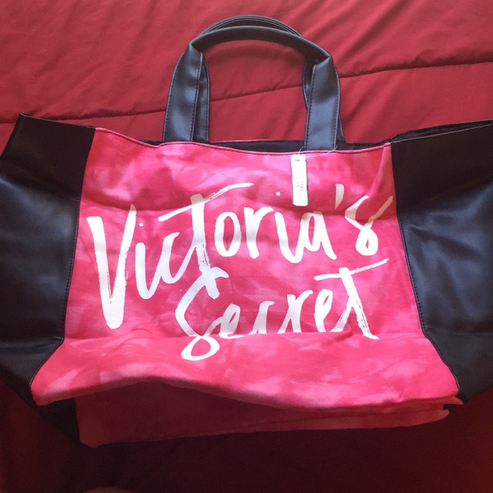 Victoria secret bag!