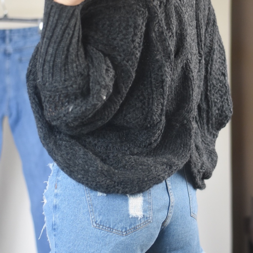 🌾Grey braided Knit Cardigan🌾 - Picture 5 of 5