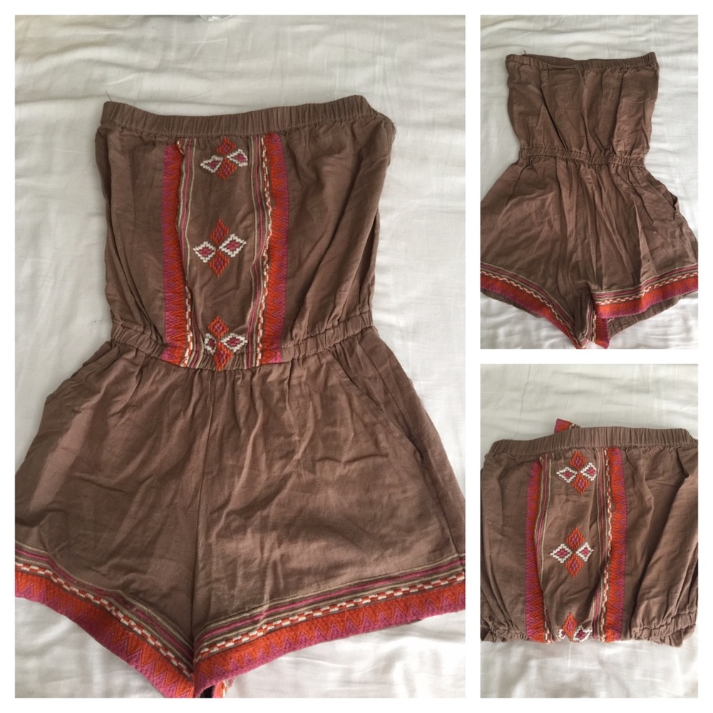 🍁Brown romper, Size Small🍂