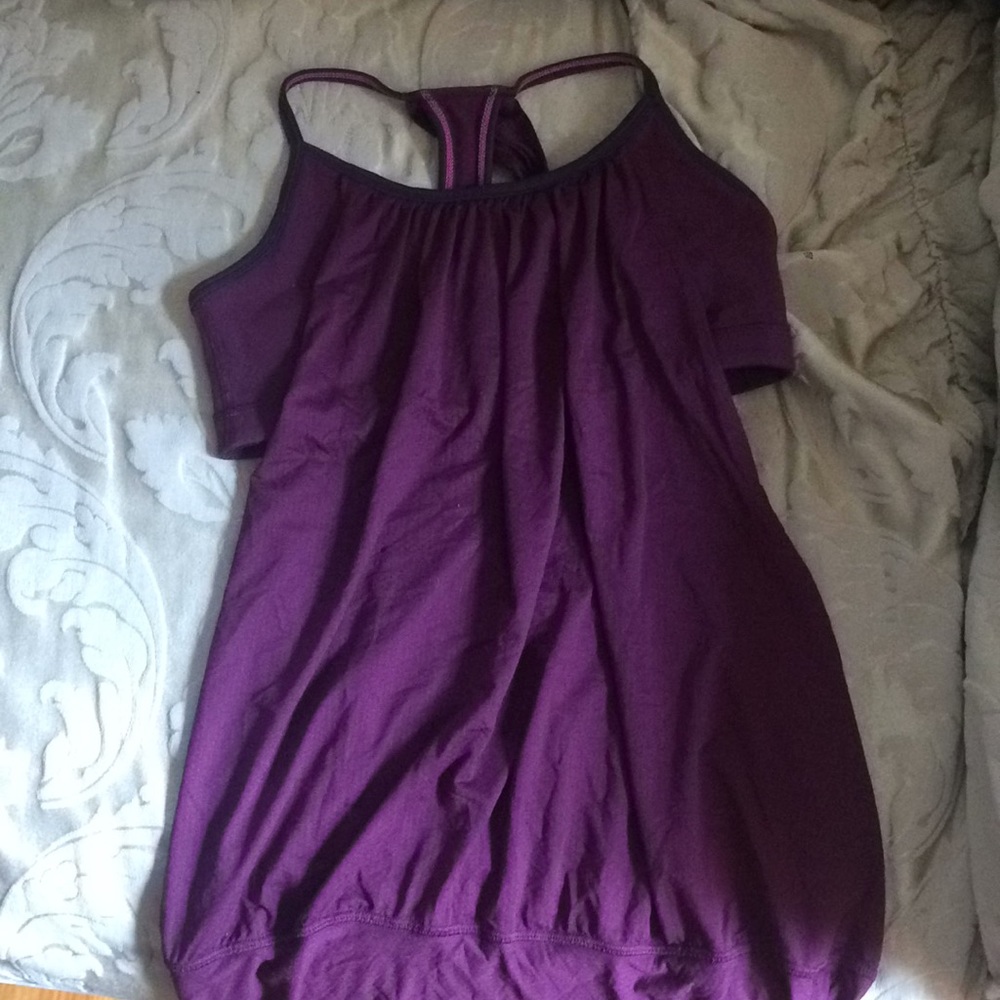 Lululemon women's tank size 4