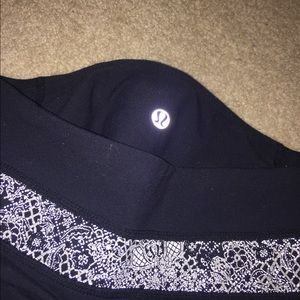 Lulu Lemon Leggings (reversible)