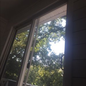 Meet your Posher, Maguire