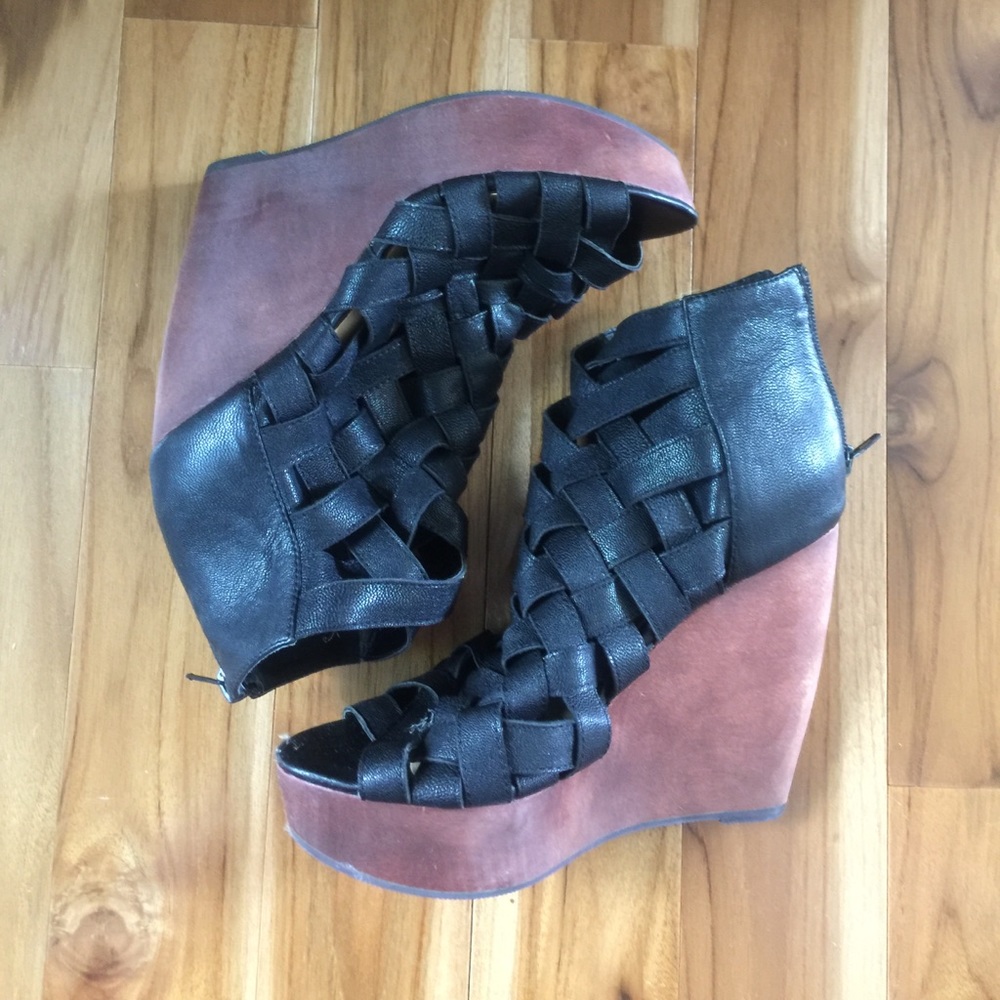 Type Z platform wedge Panema