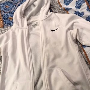 Nike therma fit jacket size small.