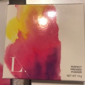 Perfect pressed powder