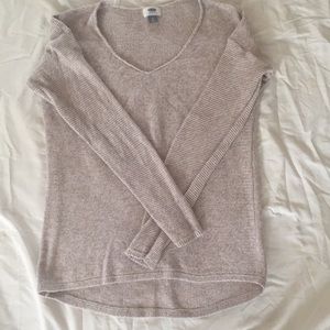 It's sweater season! Barely worn, beige sweater.