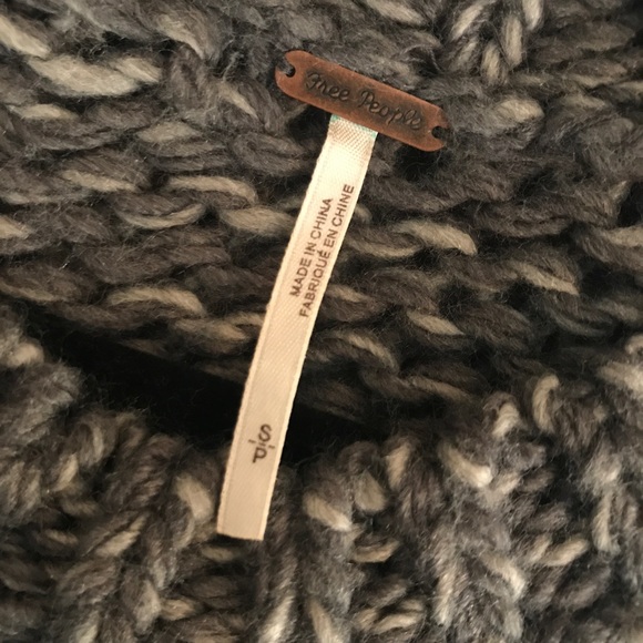 Free People reindeer Christmas sweater - Picture 4 of 4