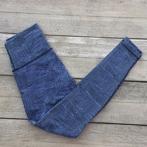 Lululemon • Wunder Under High Rise • Geometric