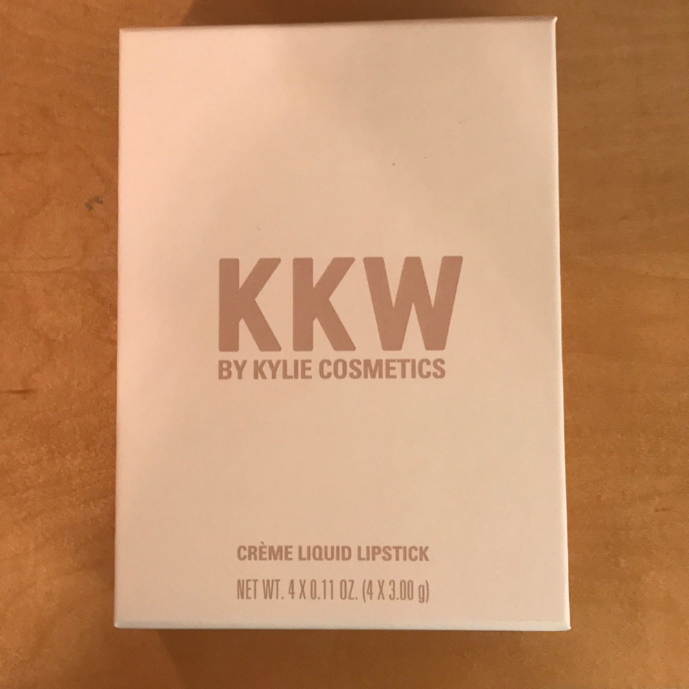 Kylie cosmetics KKW kim kardashian