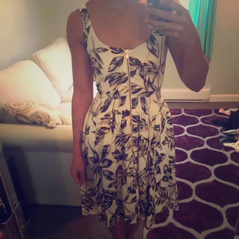 NWT J. Crew Dress - Size 0 - Gold Leaf Accents