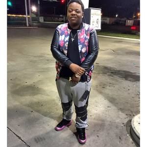 Meet your Posher, Damron