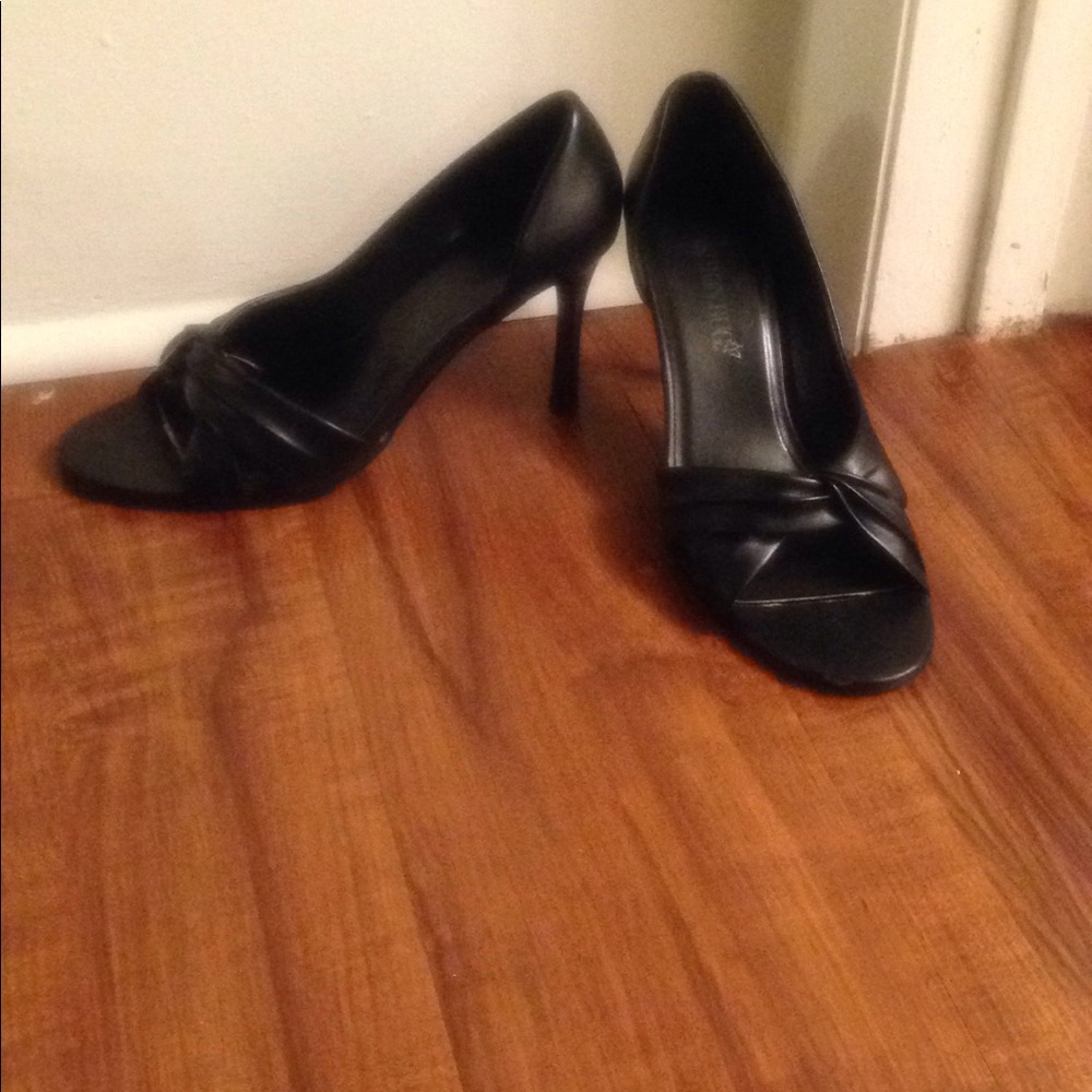 Black open toe kitten heels