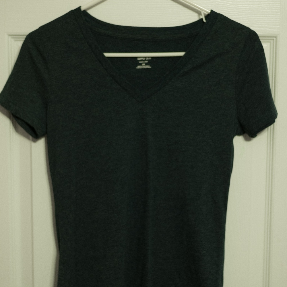 Dark Navy V-Neck Basic Tee