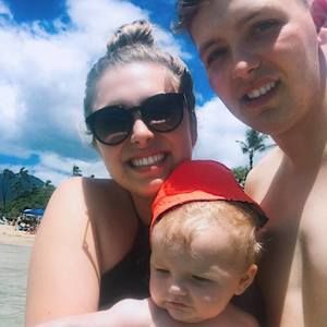 Meet your Posher, Alexis