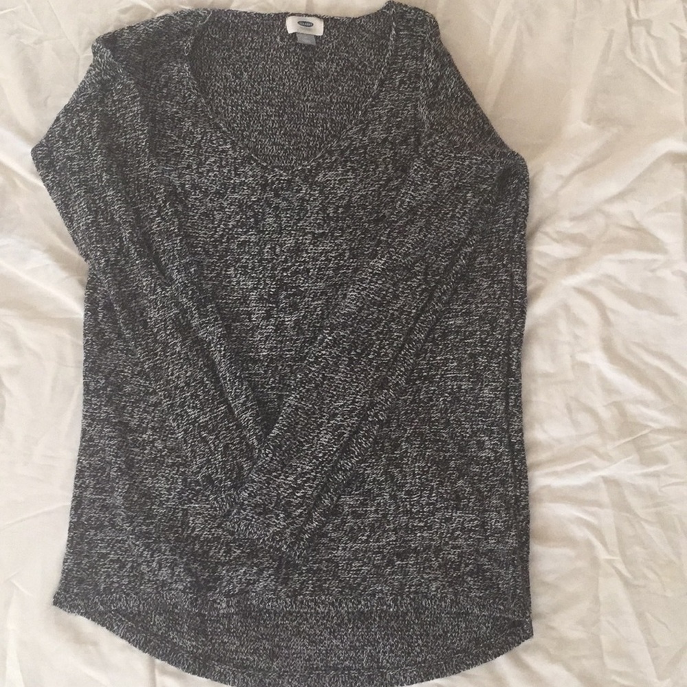 It's sweater season! Are you ready? Barely worn.