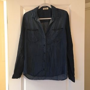 Bella Dahl two-tone chambray button-down